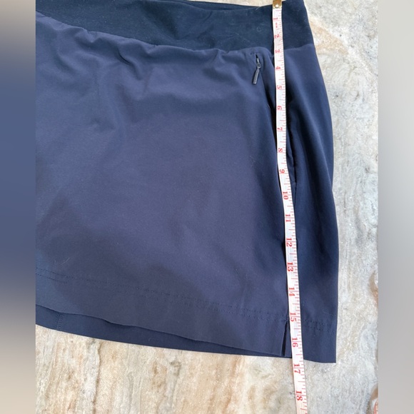 Women’s ATHLETA Soho Skort- Navy. Size 14 - Picture 6 of 9